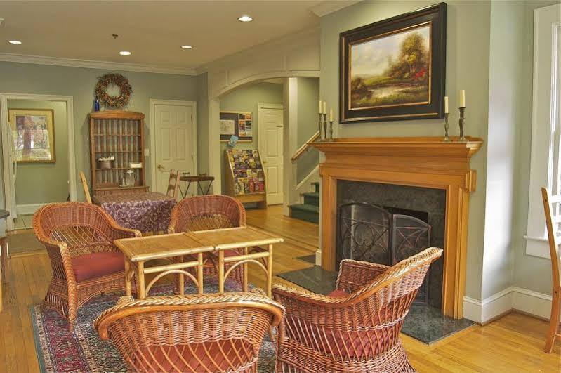 The University Inn At Emory Druid Hills Zewnętrze zdjęcie